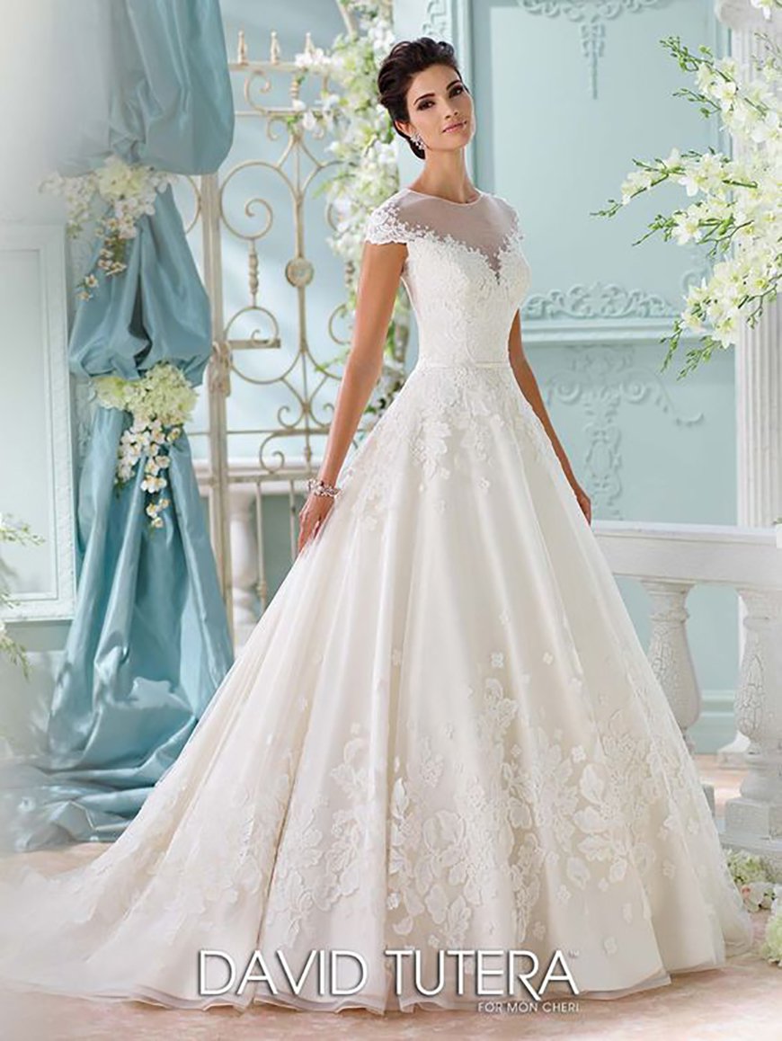 10 of the best winter wedding dresses - winter wonderland | chwv lmdafxu