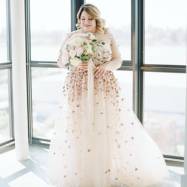 plus size wedding dress fashion editoru0027s fabulous same-sex brooklyn wedding with a custom christian  siriano gown ptyymoe