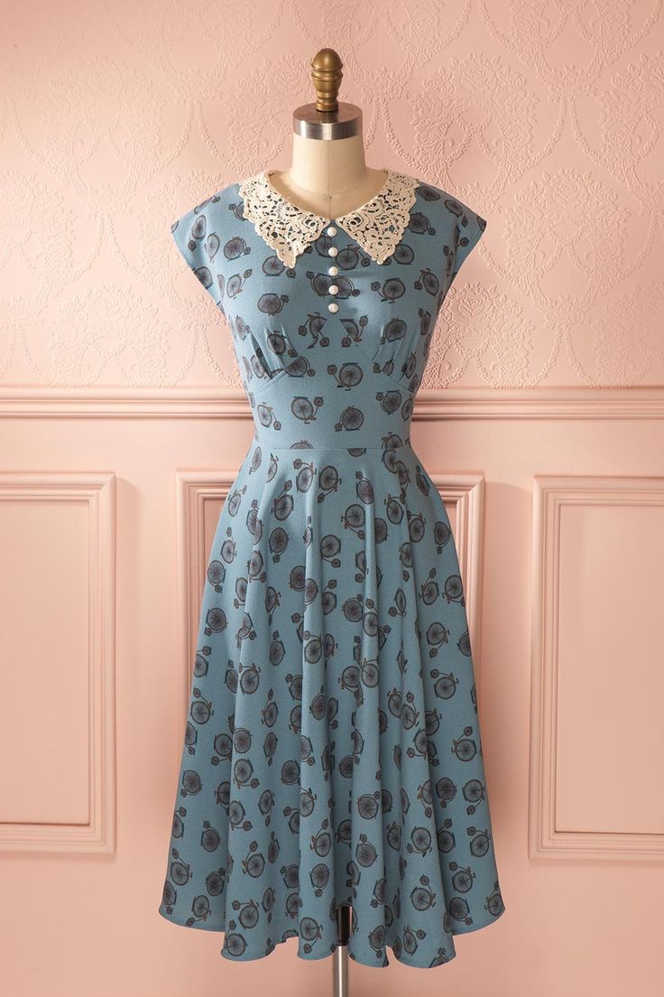 vintage style dresses are from a particular period of fashion of a bygone anblyjp