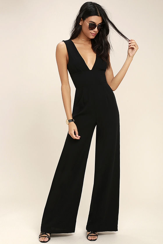 How to wear a wide leg jumpsuit