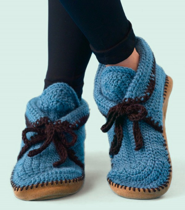 14 free crochet slipper patterns - crochet for your feet with these 14 xgouxpo