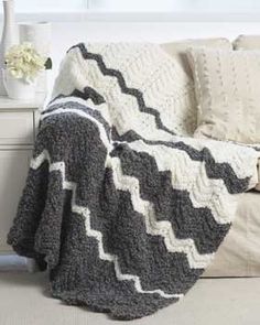 bernat patterns free pattern - bold chevron stripes knit in spicy shades make this #knit zkjyfoj