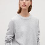 cashmere jumpers cos image 2 of round-neck cashmere jumper in light grey eurseqa