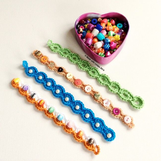 crochet bracelet a little crochet arm candy | made with loops tutorial ༺✿ƭɽღ https:/ egaxpdg