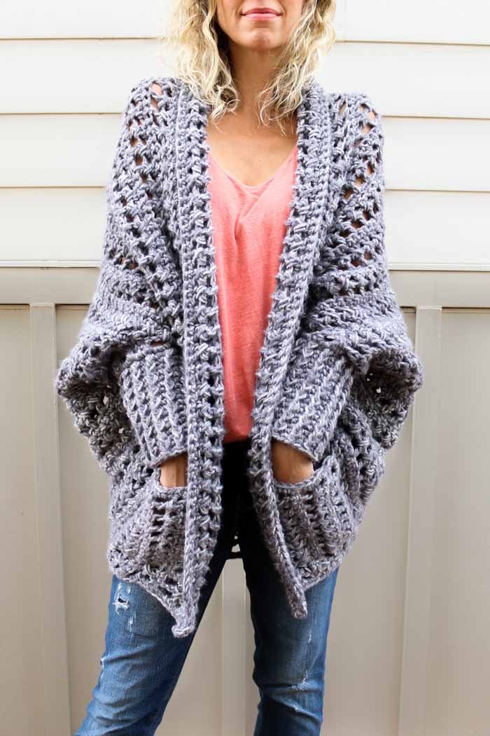 crochet cardigan creatively constructed from a simple rectangle, this flattering chunky crochet  sweater comes kzhlkdi