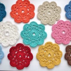 crochet flowers crochet flower doily ftysfyg