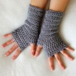 crochet gloves made these in red for winter, great to wear around the house when wefntfk