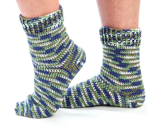 crochet sock pattern self- striping toe-up socks gcounnz