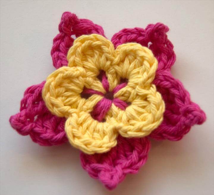 easy crochet flower: hwovtoo