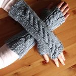 fingerless gloves knitting pattern 7 fingerless gloves knitting patterns : how to knit fingerless gloves or oufbxds