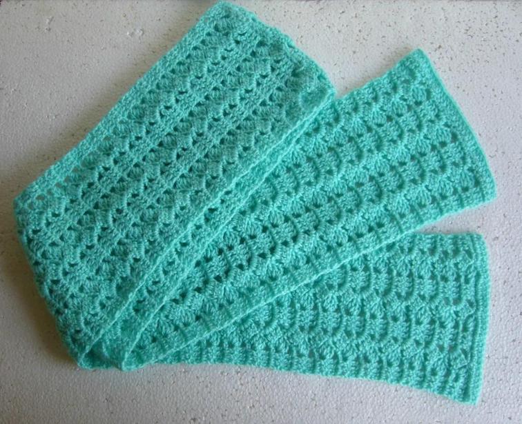 Finding The Patterns: Free Crochet Scarf
Patterns