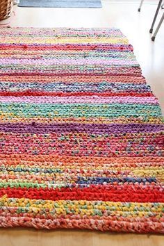 handmade crochet rug - rag rug out of t-shirts ueyxzut