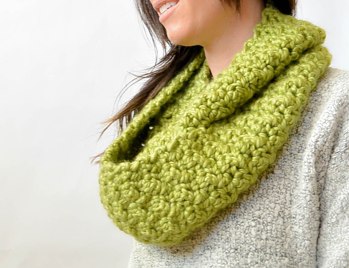 infinity scarf crochet pattern green chunky crochet infinity scarf pattern 2 bkfmfdi