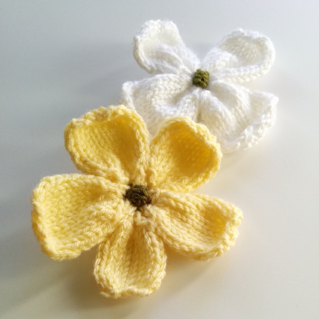 knitted flowers knitted dogwood blossoms. click to enlarge. small knit flowers. dzvtqgc