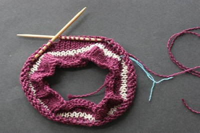 Knitting in the round how to knit on circular needles or knit in the round lbdsmfc