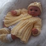 Knitting Patterns Uk size: 0/3 months or 20/22in lifesize reborn doll zylkdzs