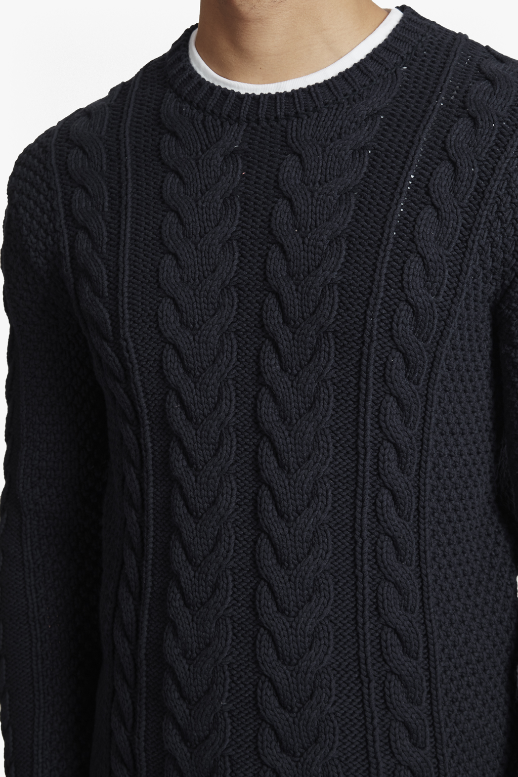 loading images... loading images... flux cable knit jumper cgujfon