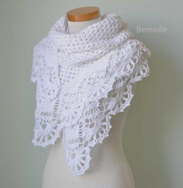 victoria, crochet shawl pattern iomhfva