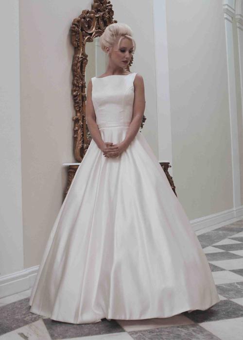 UNWORN, BRAND NEW House of Mooshki Rose Wedding Dress For