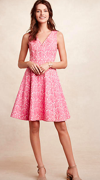8 Flattering and Lovely Easter Dresses for Women | Mommies With Style