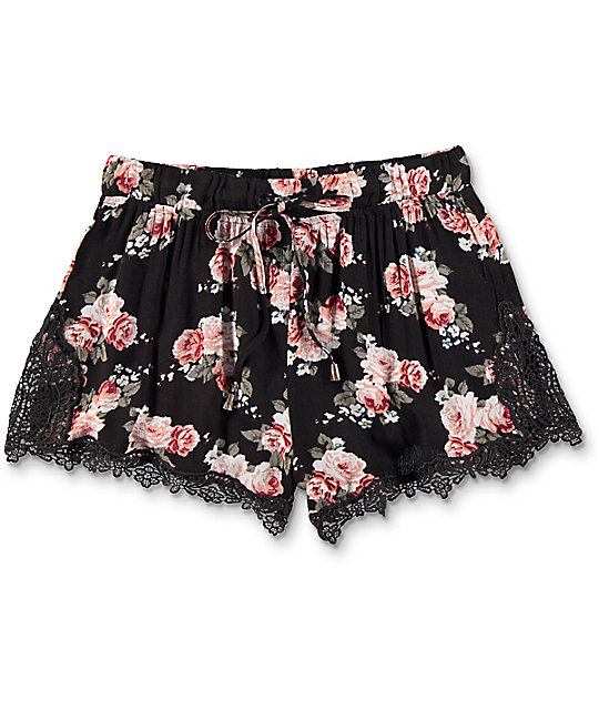 Trillium Demia Floral Crochet Shorts | Zumiez