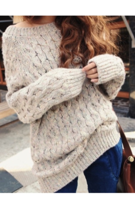 Fashion Friday: Cozy Oversized Sweaters | Go Hippie Chic