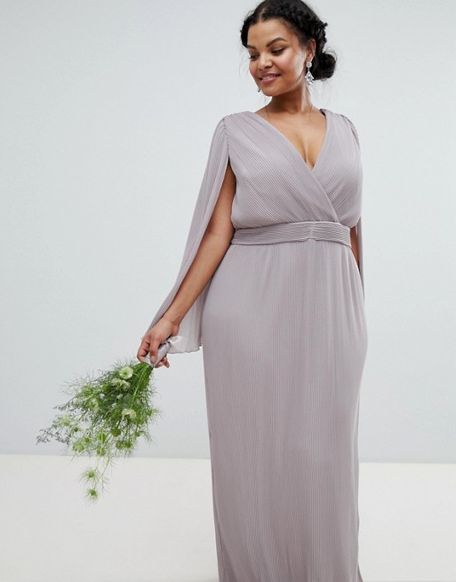 Wedding Season! 3 Places to Find Plus Size Bridesmaid Dresses