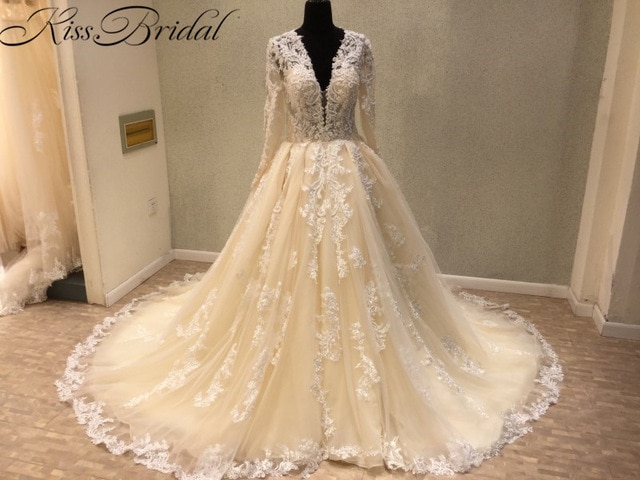 New Trend 2018 Luxury Wedding Dresses A line Light Champagne Vintage