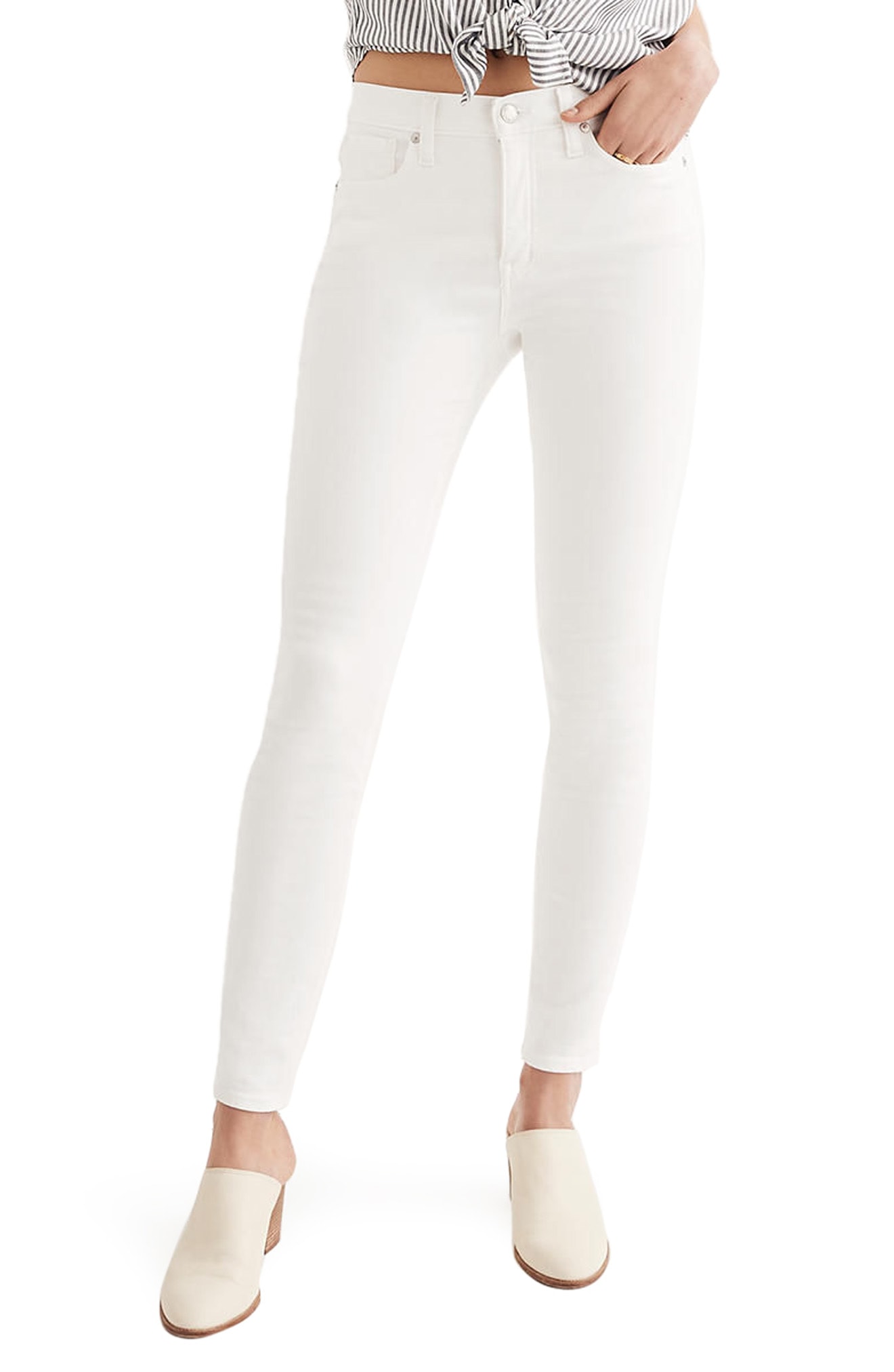 Make your unique style by wearing
white  skinny jeans