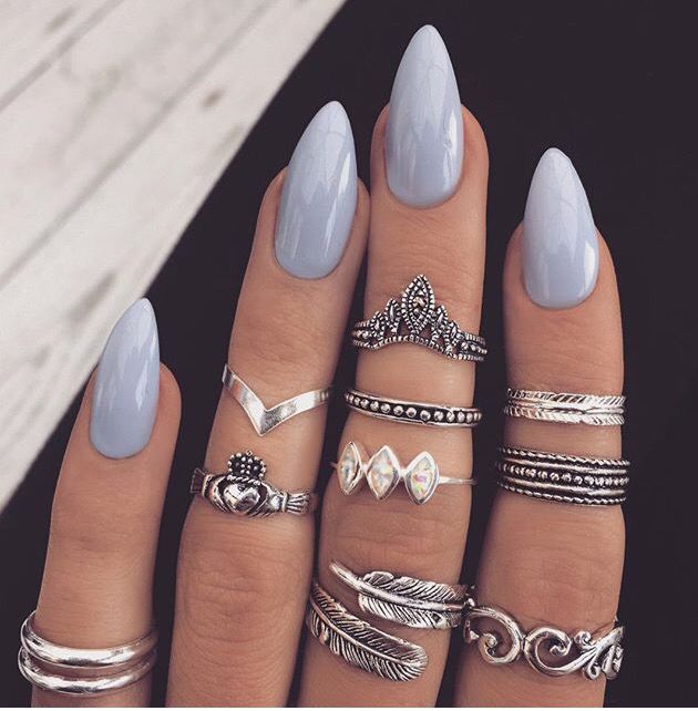 Baby blue almond shape nails | Almond acrylic nails, Almond nails .