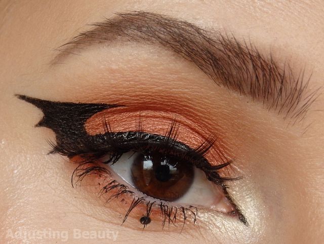 Cute Bat Halloween Makeup #Halloween #Makeup #EyeMakeupDark .