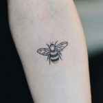 Bee tattoo More | Tattoos, Small tattoos simple, Pretty tatto