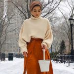 This Is How to Style Your Oversized Sweater with Hijab Different