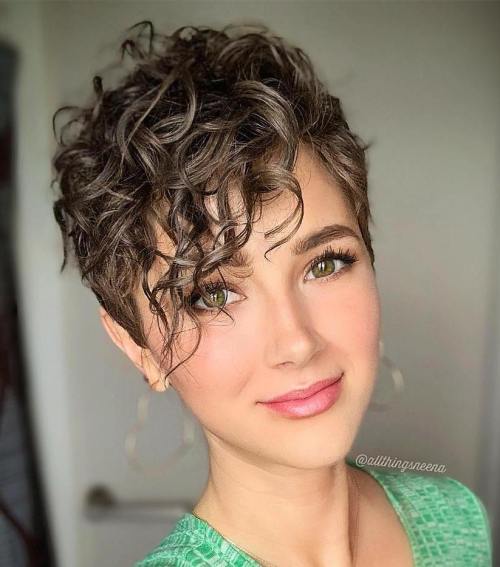 60 Most Delightful Short Wavy Hairstyl