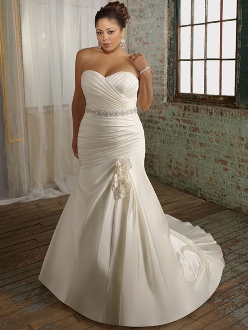 Elegant Plus Size Wedding Dress PS164 | Plus size wedding gowns .