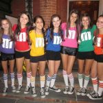 24 Cheap and Easy DIY Group Costumes for Halloween | Halloween .