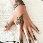 Simple henna | Mehndi designs for fingers, Rose mehndi designs .
