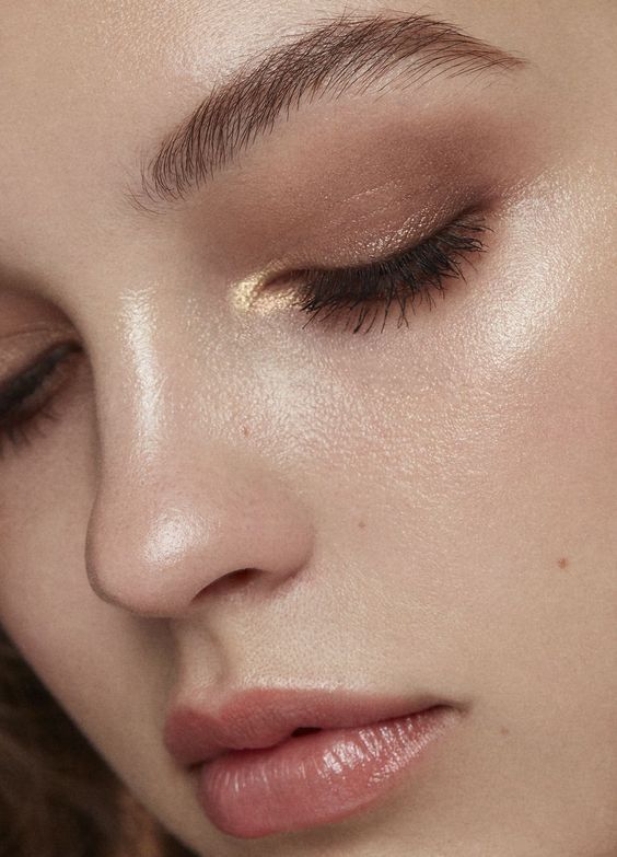 Fall Makeup Inspired by Minimalism Trend | Clothia in 2020 .