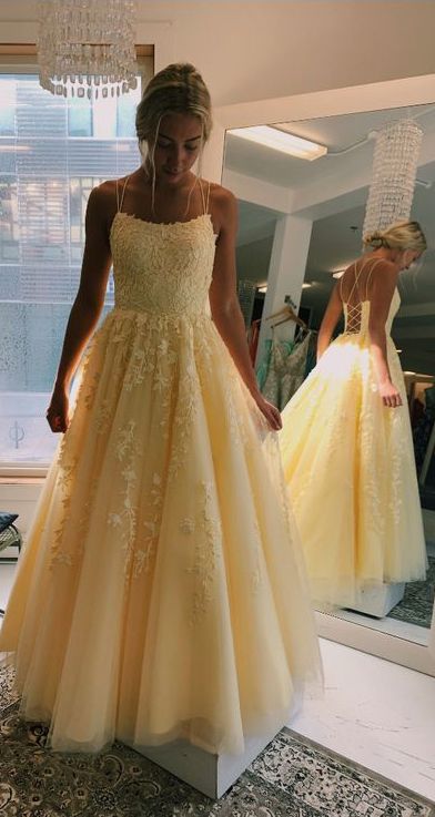 Daffodil Straps A-Line Tulle Long Prom Dresses With Appliques .