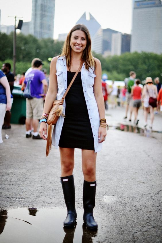 16 Chic Summer Rainy Day Outfits To Steal - Styleohol