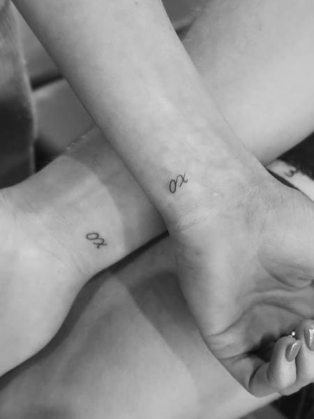 25 Meaningful Sister Tattoo Ideas for 2020 - The Trend Spott