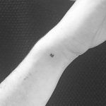 46 Tiny Tattoo Ideas Even the Most Needle-Shy Can't Resist | Tiny .