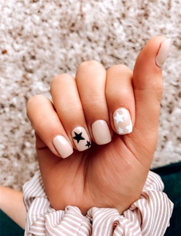 30+ Cool Star Nail Art Designs You Will Love - Page 5 of 37 - You .