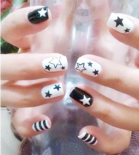 Cute Star Nails | White nail art, Star nail art, Star nail desig