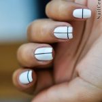 8 Subtle (and Oh-So Simple!) Nail Art Designs | Simple nail art .