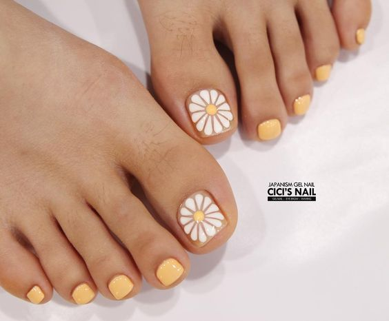 toenails, summer toenails 2019, toenail designs for summer, simple .