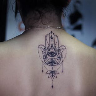 20 Impeccable Hamsa Designs | Tattoo