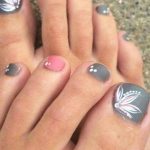 Nail Designs for Truly Fashionable Chicks Who Follow the Trends .
