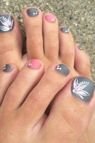 Nail Designs for Truly Fashionable Chicks Who Follow the Trends .