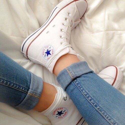 White high top converse | Outfits with converse, White high top .